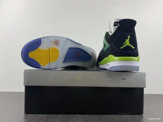HYPE 308497-015 Doernbecher Retro 4 Air Jordan 0427